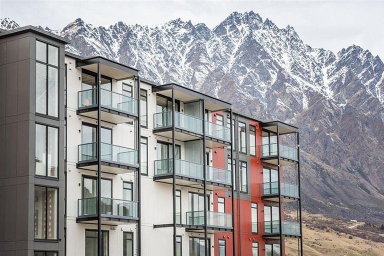 Photo of property in 206/34u Red Oaks Drive, Frankton, Queenstown, 9300