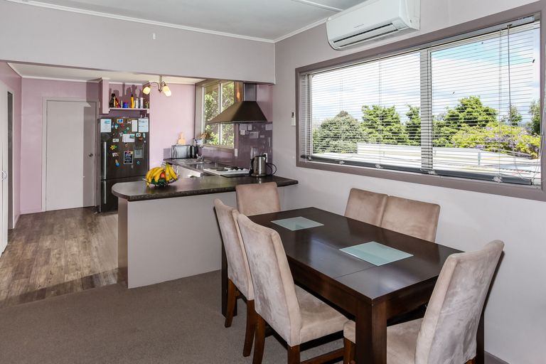 Photo of property in 28 Harrisville Road, Tuakau, 2121