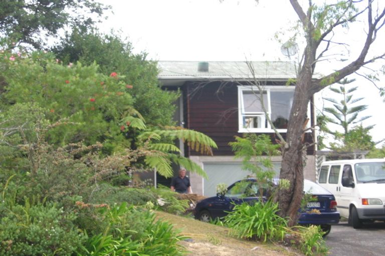 Photo of property in 59b Hogans Road, Glenfield, Auckland, 0629