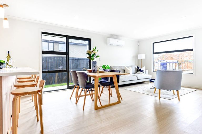 Photo of property in 10 Oralee Terrace, Peacocke, 3206