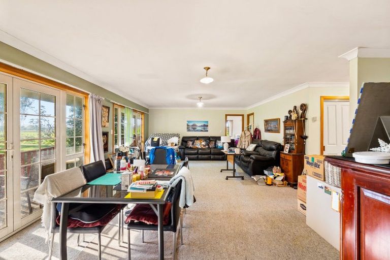 Photo of property in 215 Riverbend Road, Meeanee, Napier, 4110