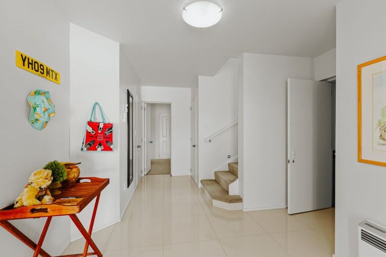 Photo of property in 3b Prince Avenue, Mount Maunganui, 3116