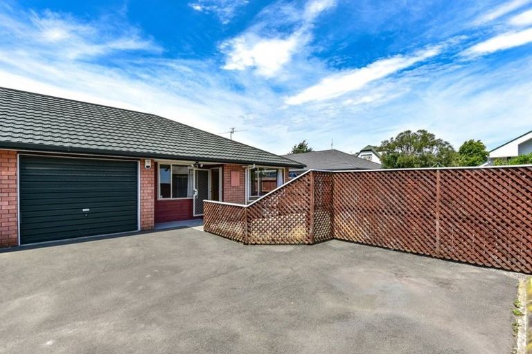 Photo of property in 3/43 Peverel Street, Riccarton, Christchurch, 8041