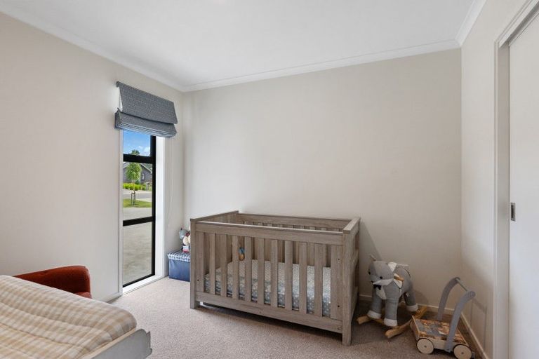Photo of property in 16 Memorial Crescent, Methven, 7730