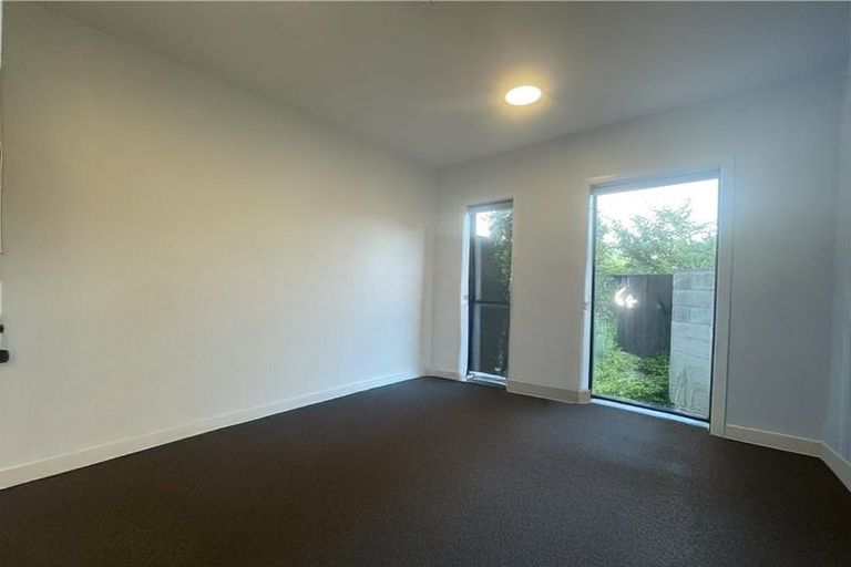 Photo of property in 2u1 Hindmarsh Street, Johnsonville, Wellington, 6037