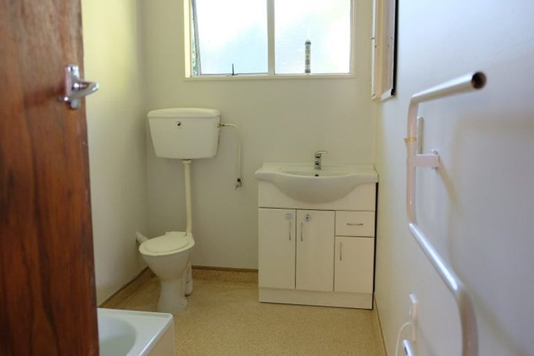 Photo of property in 2/38 Trent Street, Linwood, Christchurch, 8011