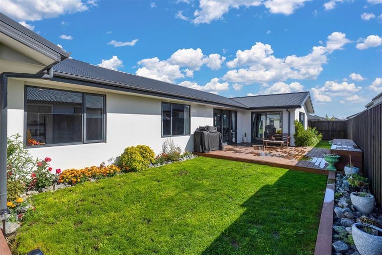 Photo of property in 53 Macphail Avenue, Rangiora, 7400