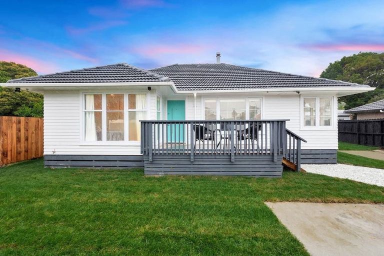 Photo of property in 9c Edwards Avenue, Henderson, Auckland, 0610