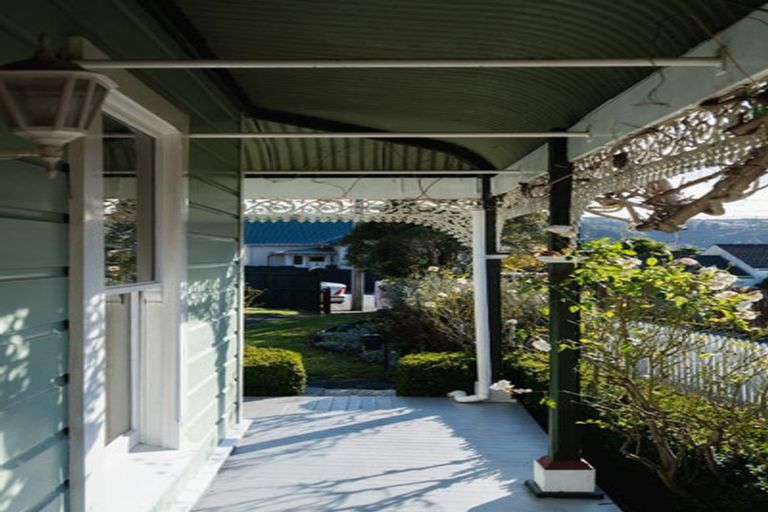 Photo of property in 143 Kenmure Road, Kenmure, Dunedin, 9011