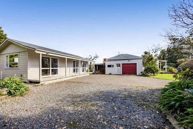 Photo of property in 724 Ararata Road, Ararata, Hawera, 4674
