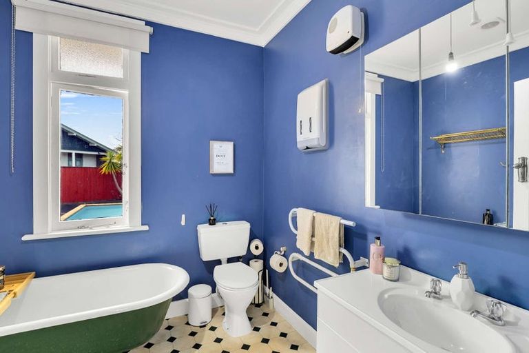 Photo of property in 28 Carlton Avenue, Gonville, Whanganui, 4501