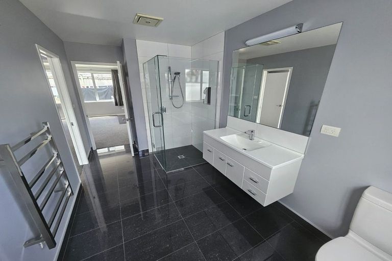 Photo of property in 34a Maranui Street, Mount Maunganui, 3116