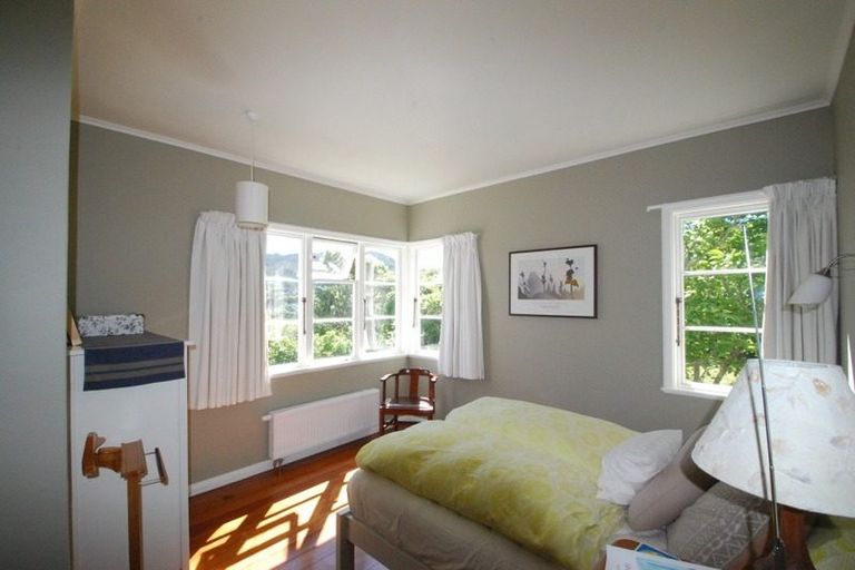 Photo of property in 107 Sunshine Avenue, Karori, Wellington, 6012