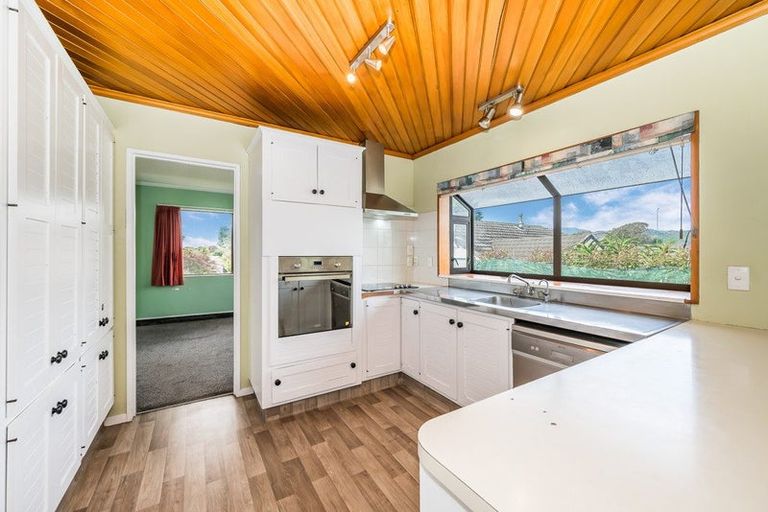 Photo of property in 38 Winton Street, Paraparaumu Beach, Paraparaumu, 5032