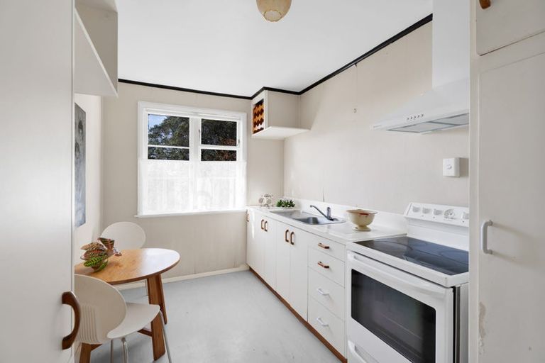 Photo of property in 117 Frankley Road, Frankleigh Park, New Plymouth, 4310