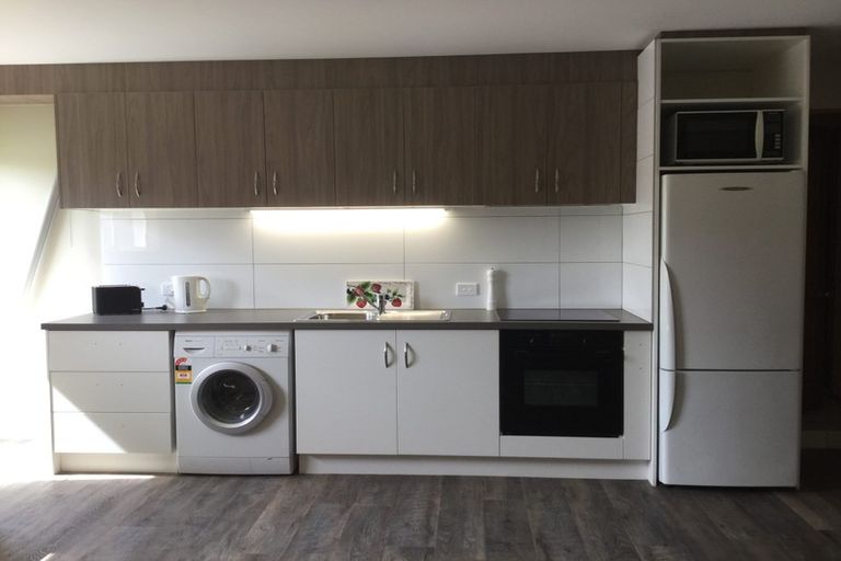 Photo of property in 87 Waimairi Road, Upper Riccarton, Christchurch, 8041