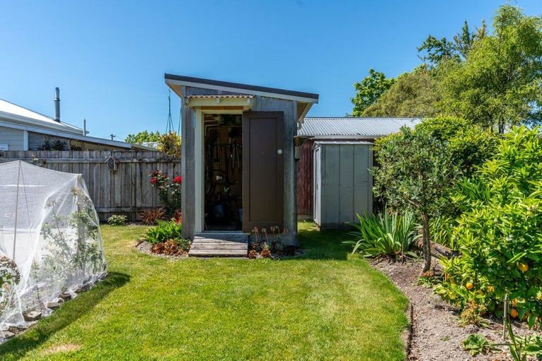 Photo of property in 4 Seddon Street, Carterton, 5713
