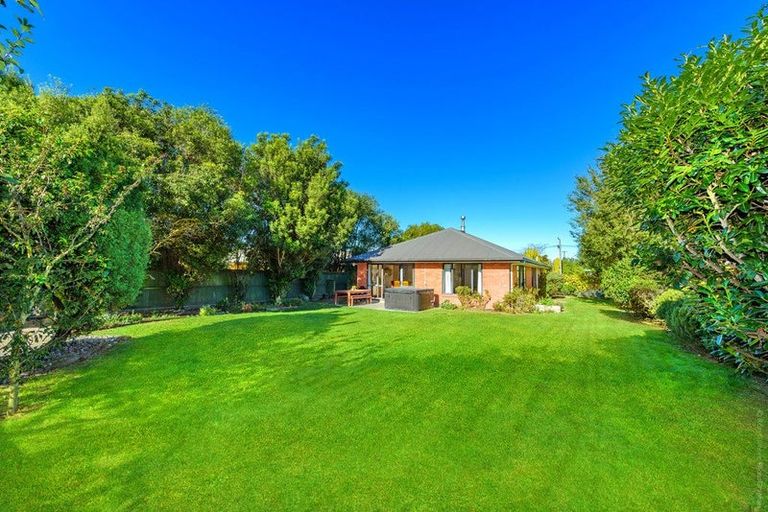 Photo of property in 9 School Lane, Kirwee, Darfield, 7571