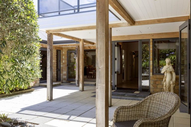 Photo of property in 66 Pataka Road, Taupo, 3330