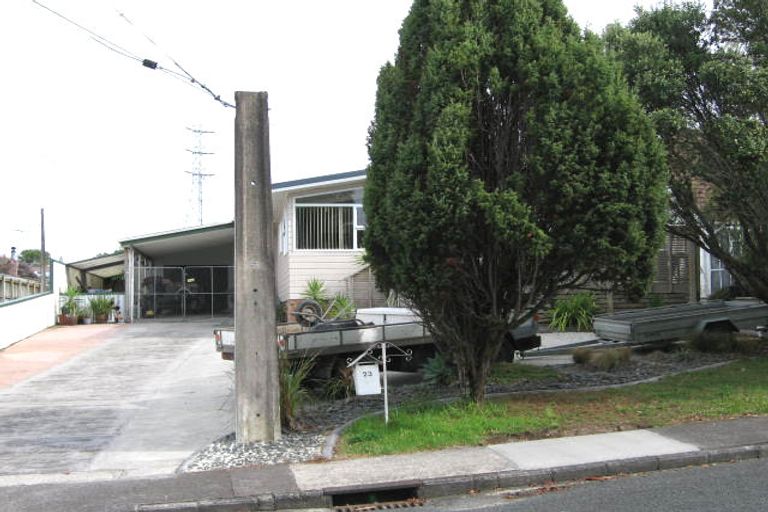 Photo of property in 23 Lyndhurst Road, Te Atatu South, Auckland, 0610