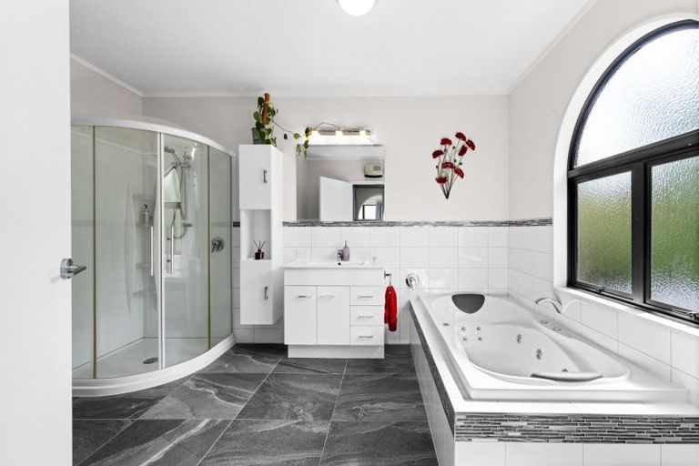 Photo of property in 49 Durham Drive, Havelock North, 4130