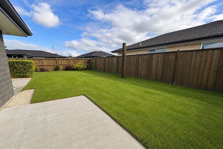 Photo of property in 5 Edward Pope Lane, Pokeno, 2402