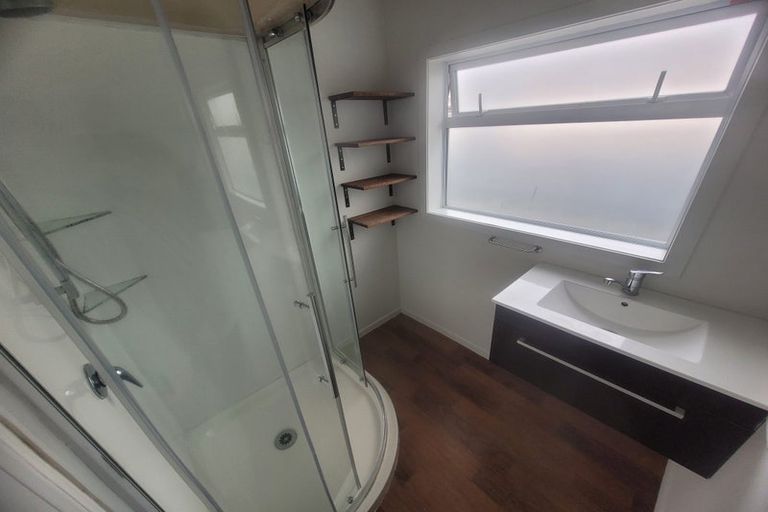 Photo of property in 1/223 Main North Road, Redwood, Christchurch, 8051