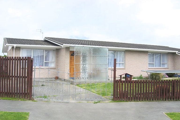 Photo of property in 5 Valerie Place, Redwood, Christchurch, 8051