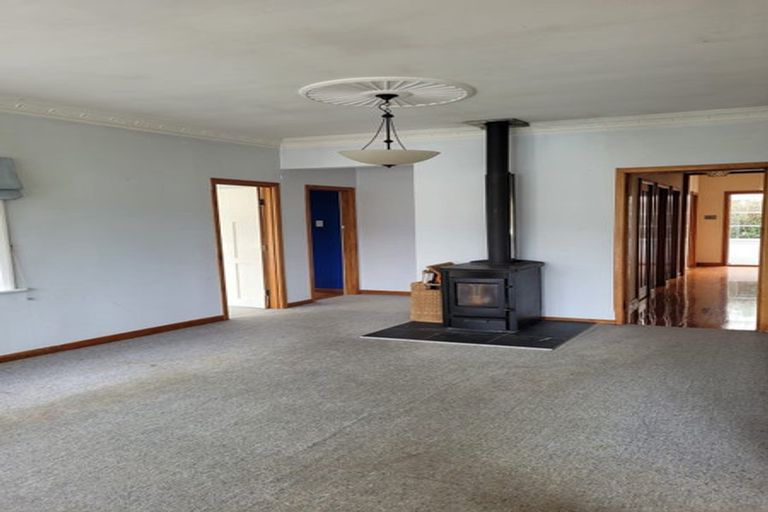 Photo of property in 4 Vennell Street, Brooklyn, Wellington, 6021