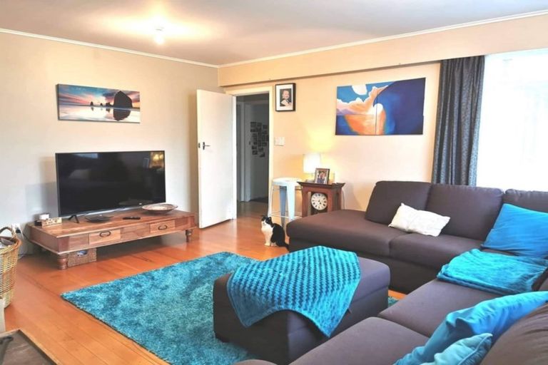 Photo of property in 5 Kapekape Place, Pukerua Bay, 5026