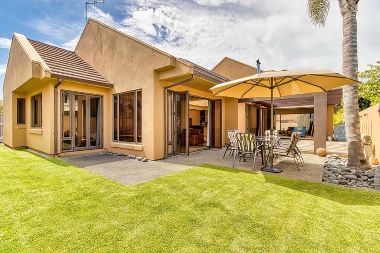 Photo of property in 25a Hetley Crescent, Taradale, Napier, 4112