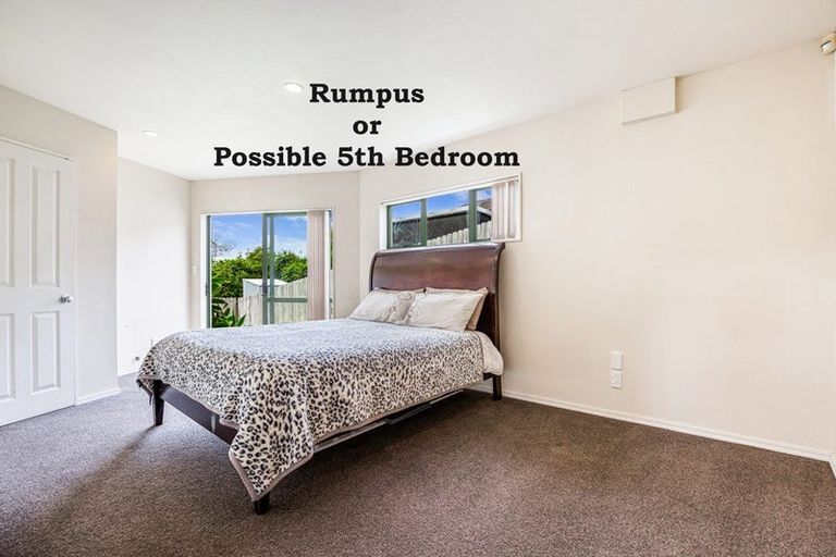 Photo of property in 23 San Vito Place, Henderson, Auckland, 0612