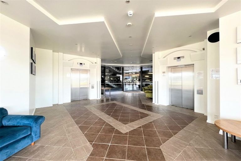 Photo of property in 1c/18 Ronwood Avenue, Manukau, Auckland, 2104