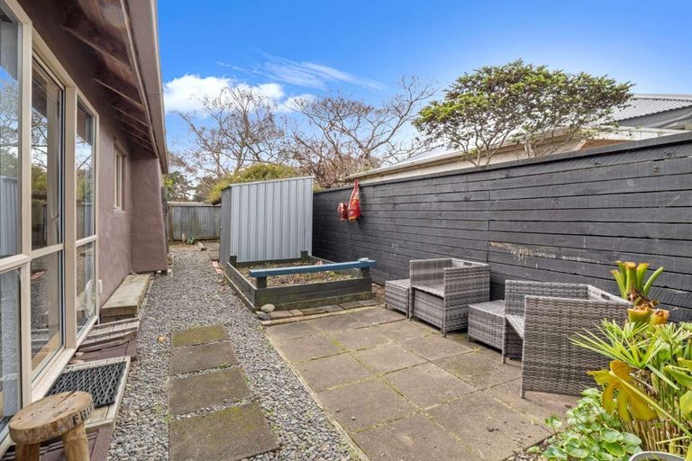 Photo of property in 8 Rosedale Place, Levin, 5510