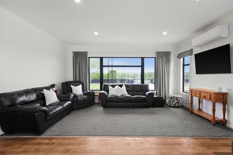 Photo of property in 64 Thompson Road, Twyford, Hastings, 4175