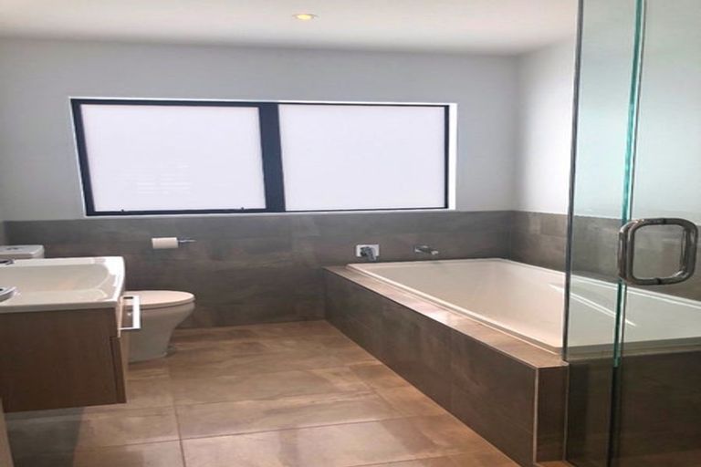 Photo of property in 65 Ninth Avenue, Beachlands, Auckland, 2018
