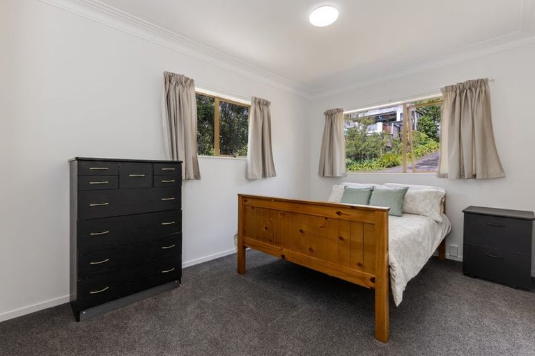 Photo of property in 67 Daffodil Street, Titirangi, Auckland, 0604