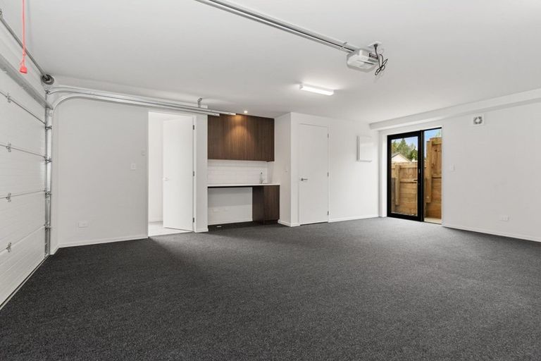 Photo of property in 2u3 Manning Street, Hamilton Central, Hamilton, 3204