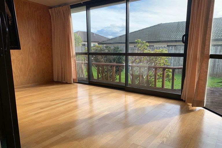 Photo of property in 21 Kilsyth Way, East Tamaki Heights, Auckland, 2016