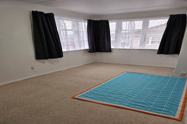 Photo of property in 31 Judd Crescent, Naenae, Lower Hutt, 5011