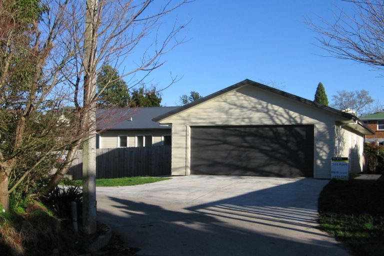 Photo of property in 140 Rifle Range Road, Dinsdale, Hamilton, 3204