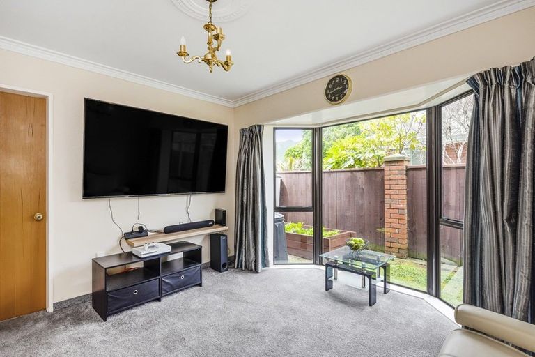 Photo of property in 57 Kapanui Road, Waikanae, 5036