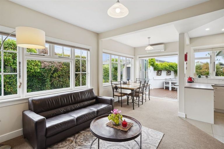 Photo of property in 10 Garnett Avenue, Spreydon, Christchurch, 8024