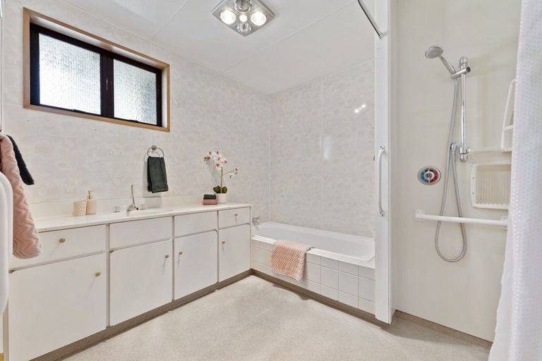 Photo of property in 35 Mcgregor Street, Milson, Palmerston North, 4414