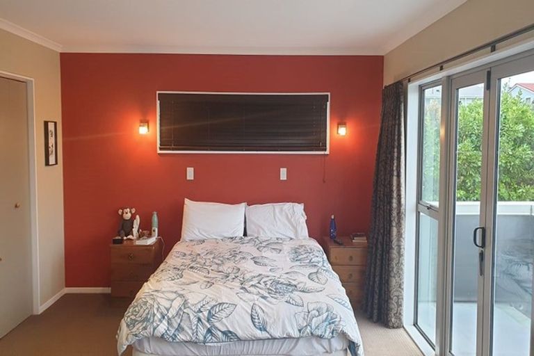 Photo of property in 76a Te Pene Avenue, Titahi Bay, Porirua, 5022