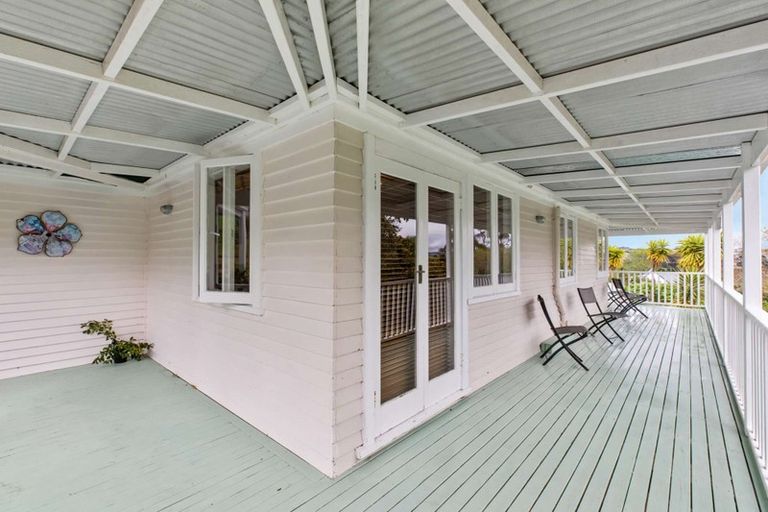 Photo of property in 2/14d Moffat Road, Red Beach, 0932