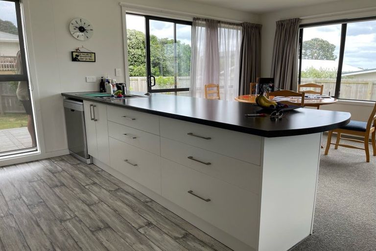 Photo of property in 19 Sunset Drive, Baylys Beach, Dargaville, 0377