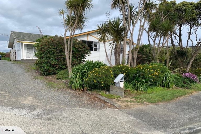 Photo of property in 173a Mitchell Street, Brooklyn, Wellington, 6021