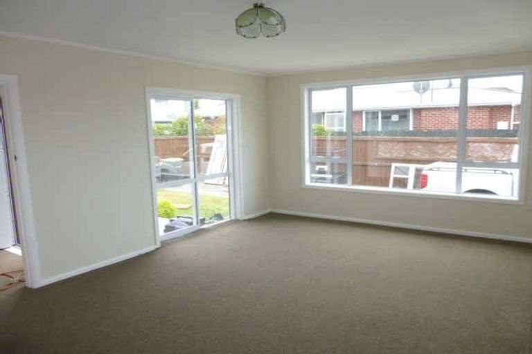 Photo of property in 271 Avonhead Road, Avonhead, Christchurch, 8042
