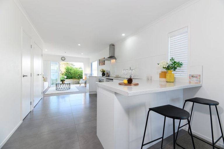 Photo of property in 1/67a Metcalfe Road, Ranui, Auckland, 0612